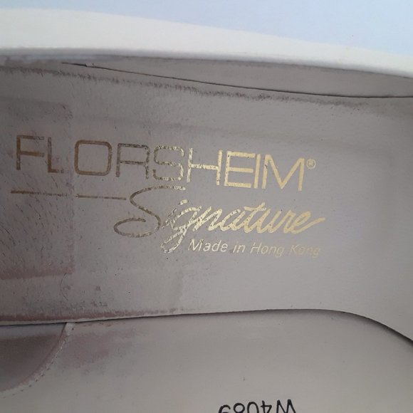 Vintage 60s/70s Ivory Fine Leather Short Heel Pumps Size 8.5 - Picture 12 of 16